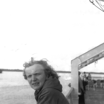 Erwin Thomasius auf einem Schiff im Hafen von Helsinki. 1972. Photo.